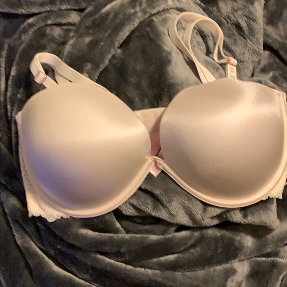 Cream colored Victoria’s Secret bra